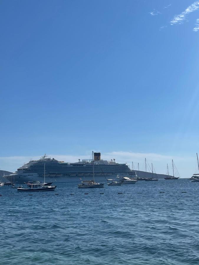 Bella Mila Suit * Bodrum